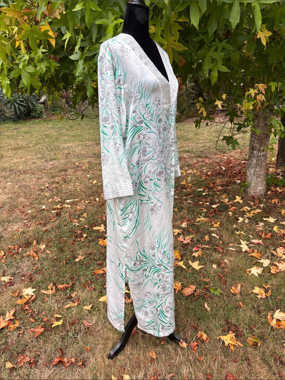 Oscar de la Renta Kaftan Robe - Picture 5 of 9
